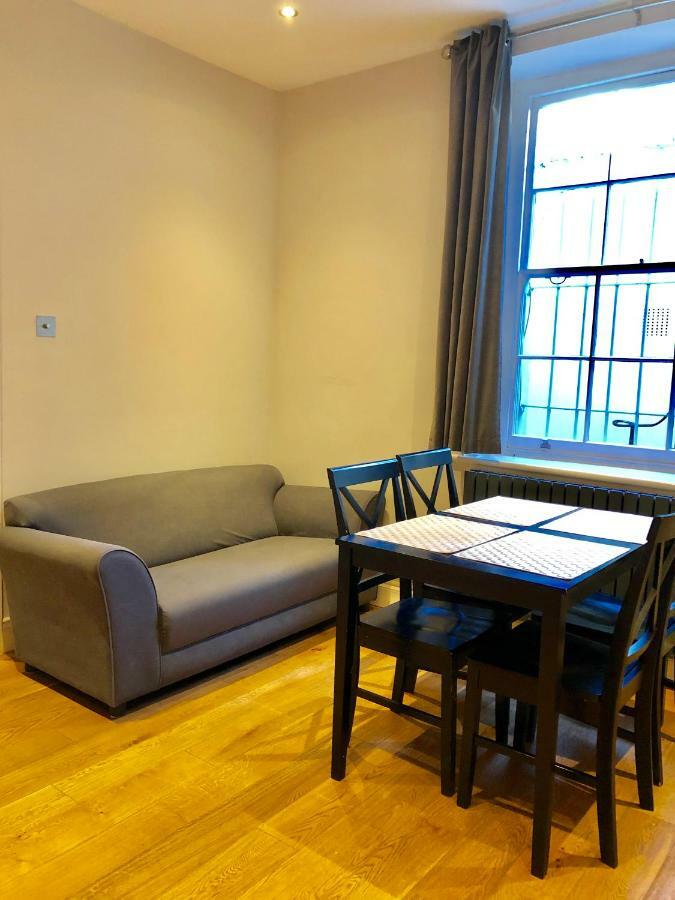 Claverton Street Apartment 런던 외부 사진